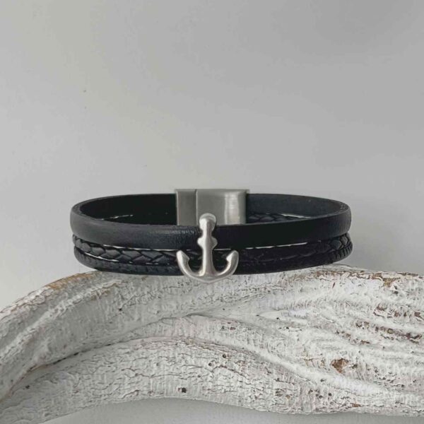 das Lederarmband mit Anker schwarz