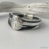 Lederarmband mit gehämmerte Scheibe grau
