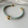 Lederarmband mit einem Knoten gold mint